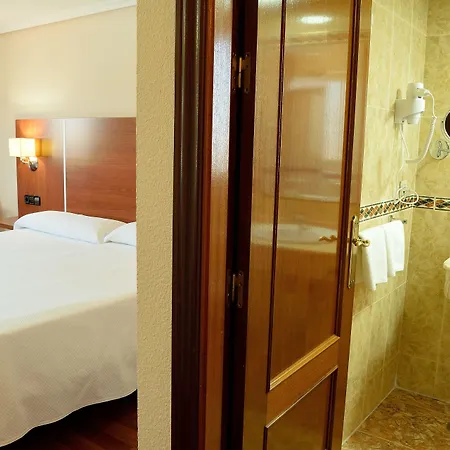 Hotel Mari Carmen-2